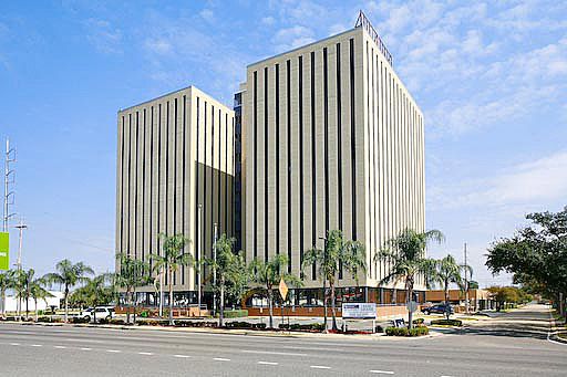 Regions Bank Building: 3525 North Causeway Boulevard, Metairie, LA 70002